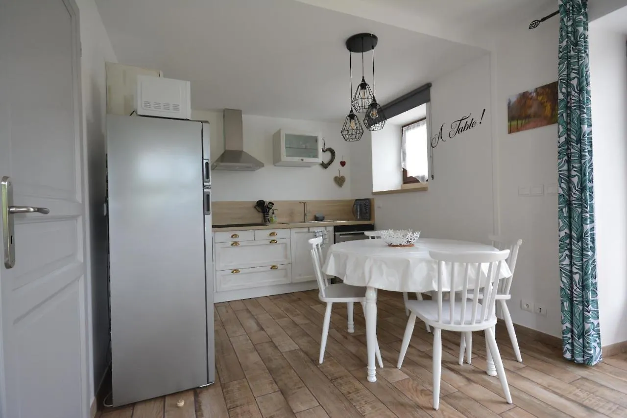 Gite De Cret Vial Holiday home